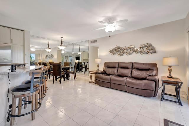 7547 S Oriole Boulevard # 202, Delray Beach FL 33446 - Delray Beach, FL - Photo 5