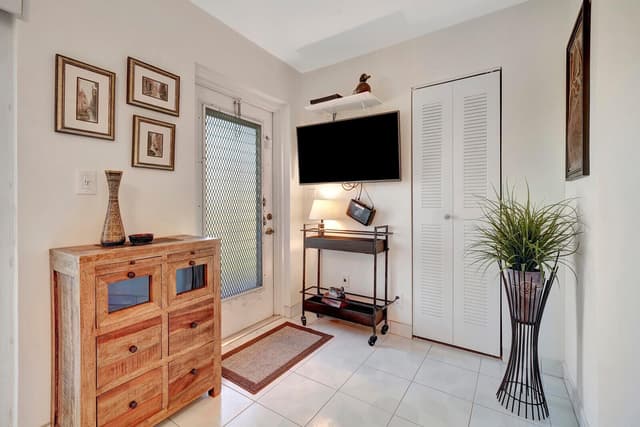 7547 S Oriole Boulevard # 202, Delray Beach FL 33446 - Delray Beach, FL - Photo 4