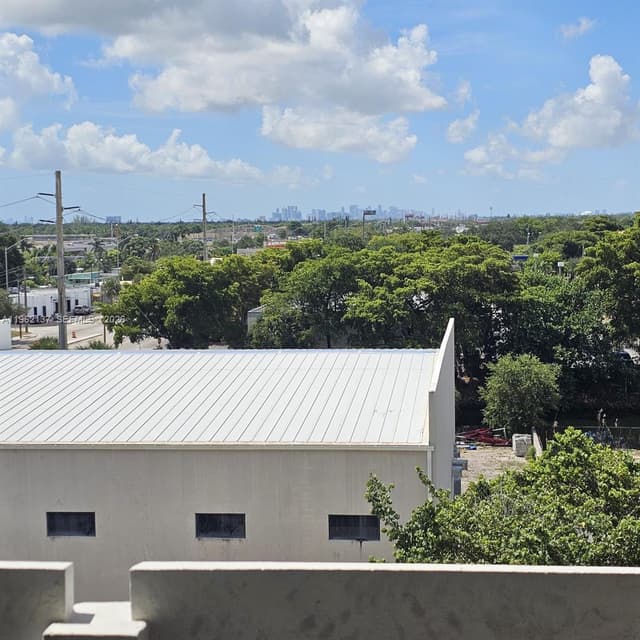 15600 NW 7th Ave # 703, Miami FL 33169 - Miami, FL - Photo 4