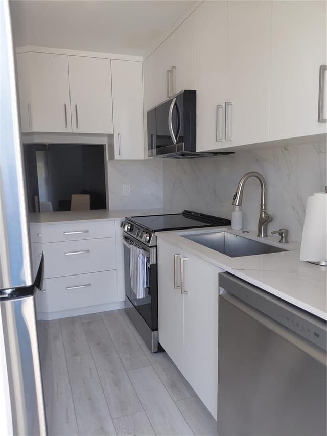 1951 NE 39th Street # 127, Lighthouse Point FL 33064 - Lighthouse Point, FL - Photo 5