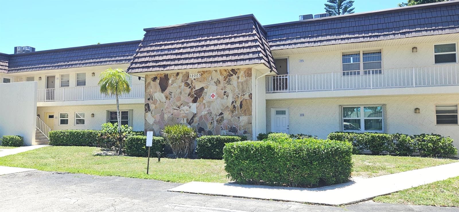12003 Poinciana Boulevard # 204, Royal Palm Beach FL 33411