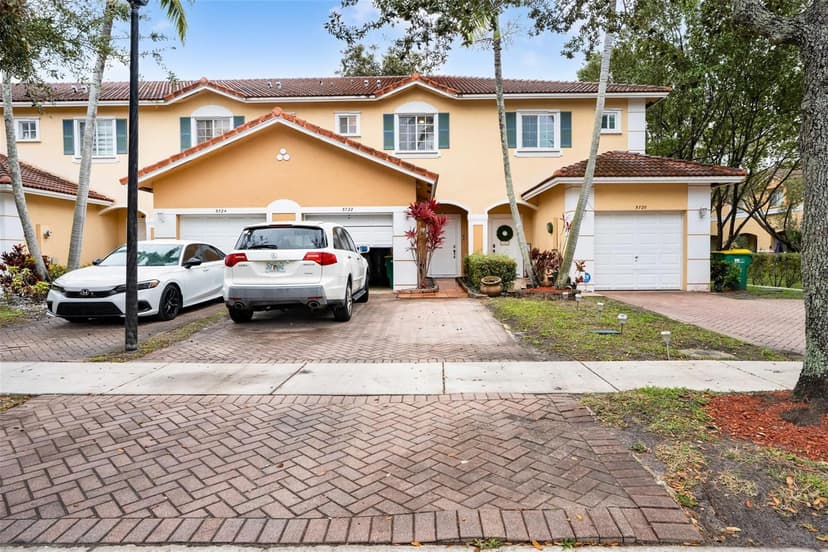 5722 Tuscany Terrace, Tamarac FL 33321