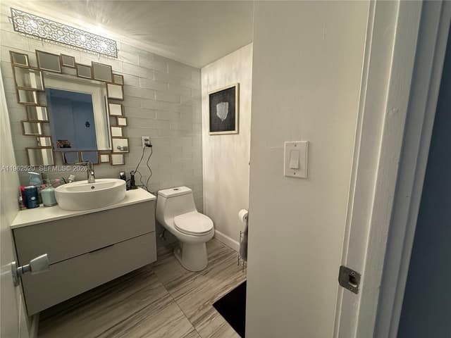 19370 Collins Ave # 1022, Sunny Isles Beach FL 33160 - Sunny Isles Beach, FL - Photo 4