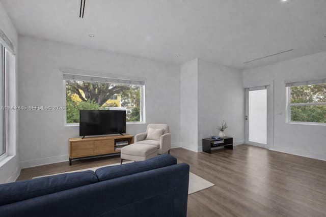 2900 SW 4th St, Miami FL 33135 - Miami, FL - Photo 3