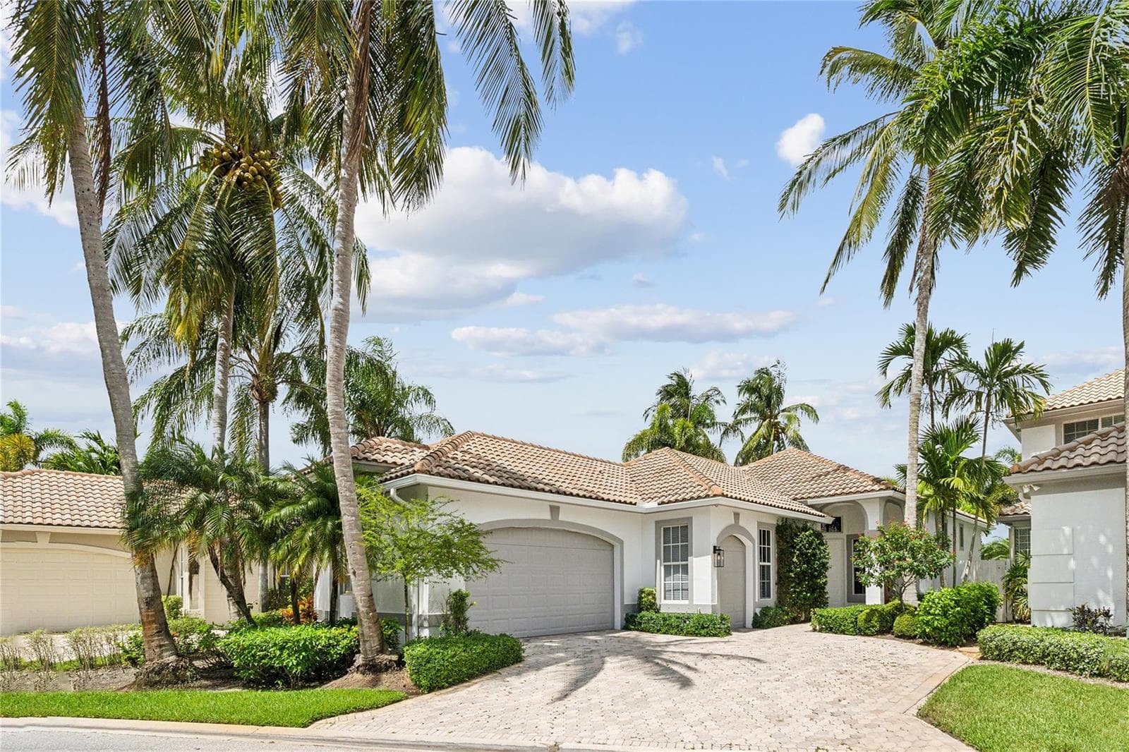 2602 Players Court, Wellington FL 33414