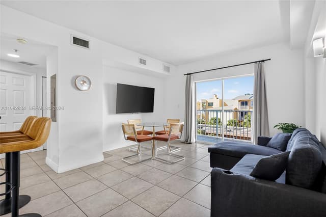 134 SW 7th Ave # 404, Miami FL 33130 - Miami, FL - Photo 3
