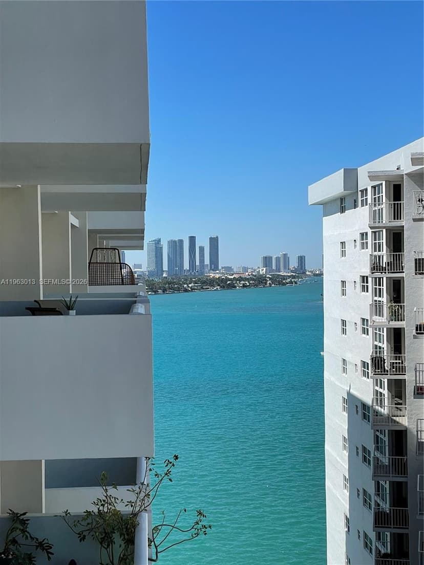 1200 West Ave # 1418, Miami Beach FL 33139