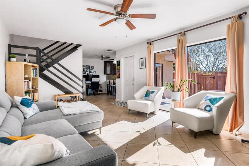 2889 SW 11th Place, Deerfield Beach FL 33442