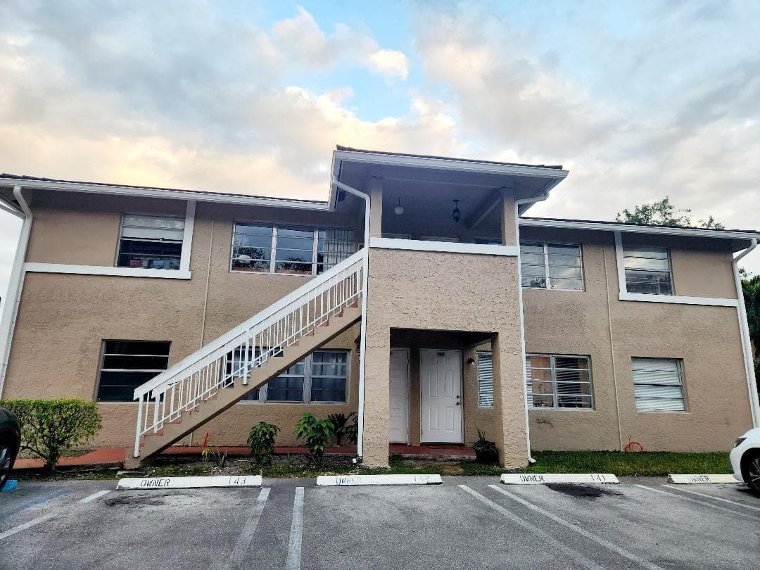 10234 Twin Lakes Drive # d, Coral Springs FL 33071 - Coral Springs, FL - Photo 1