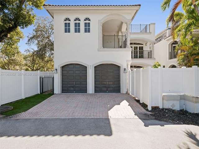 827 SE 2nd Ct, Fort Lauderdale FL 33301 - Fort Lauderdale, FL - Photo 6