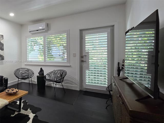 1021 Michigan Ave # 9, Miami Beach FL 33139 - Miami Beach, FL - Photo 2