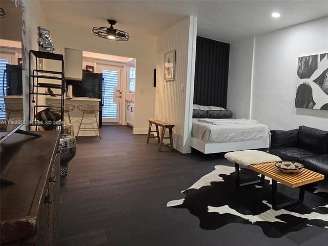 1021 Michigan Ave # 9, Miami Beach FL 33139 - Miami Beach, FL - Photo 7