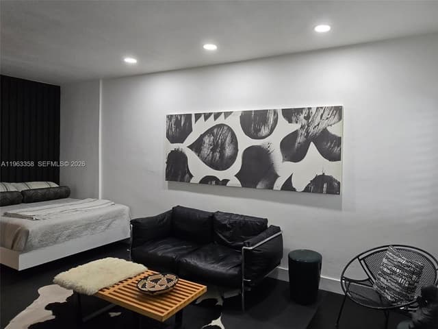1021 Michigan Ave # 9, Miami Beach FL 33139 - Miami Beach, FL - Photo 3