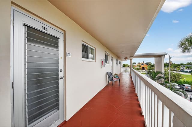 2856 Garden Drive # 310, Lake Worth FL 33461 - Lake Worth, FL - Photo 4