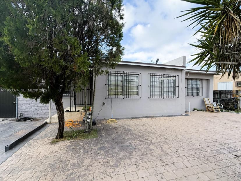 430 NW 53rd Ave, Miami FL 33126
