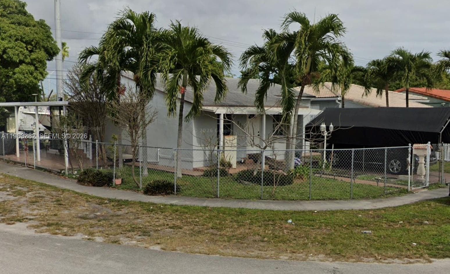 501 SE 1st St, Hialeah FL 33010
