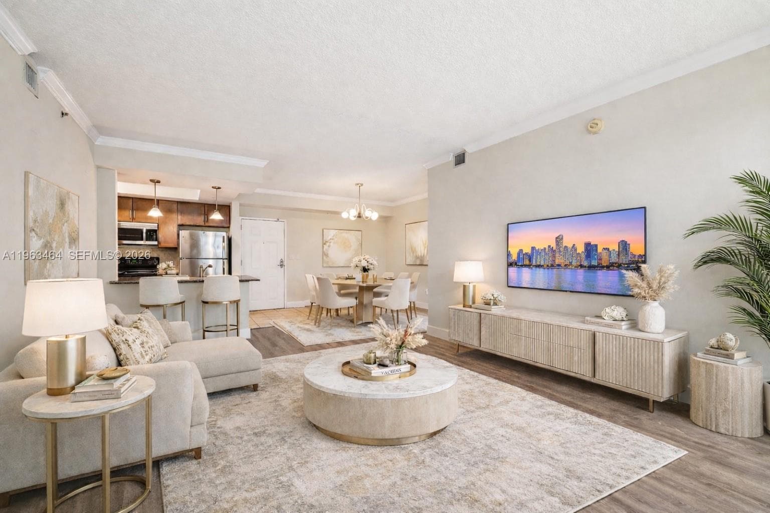 2000 N Bayshore Dr # 304, Miami FL 33137 - Miami, FL - Photo 1