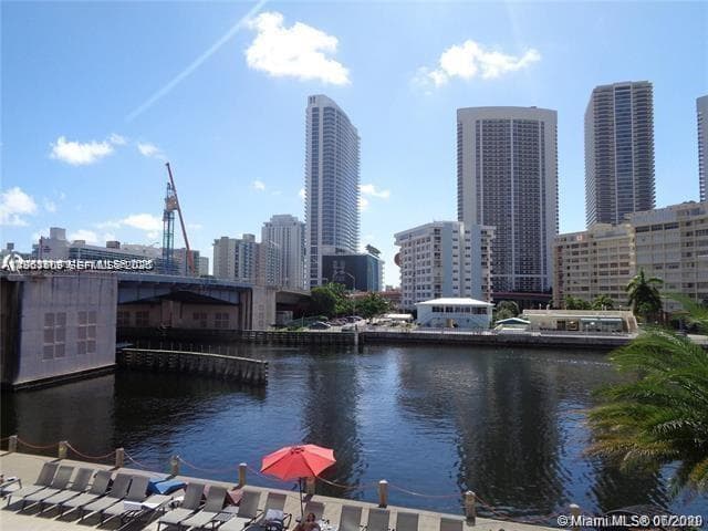 2600 E Hallandale Beach Blvd # T301, Hallandale Beach FL 33009 - Hallandale Beach, FL - Photo 1