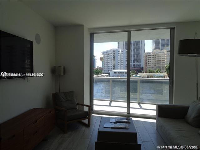 2600 E Hallandale Beach Blvd # T301, Hallandale Beach FL 33009 - Hallandale Beach, FL - Photo 4