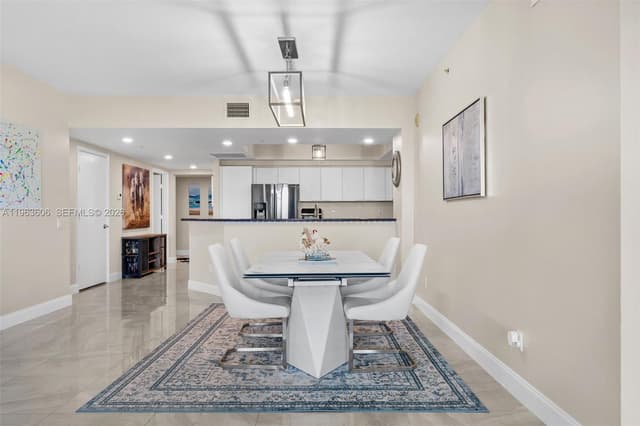 14951 Royal Oaks Ln # 701, North Miami FL 33181 - North Miami, FL - Photo 4
