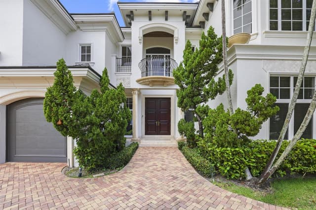 501 Golden Harbour Drive, Boca Raton FL 33432 - Boca Raton, FL - Photo 5