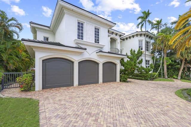 501 Golden Harbour Drive, Boca Raton FL 33432 - Boca Raton, FL - Photo 4