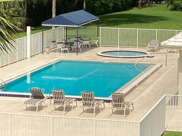 2561 Village Boulevard # 102, West Palm Beach FL 33409 - West Palm Beach, FL - Photo 2