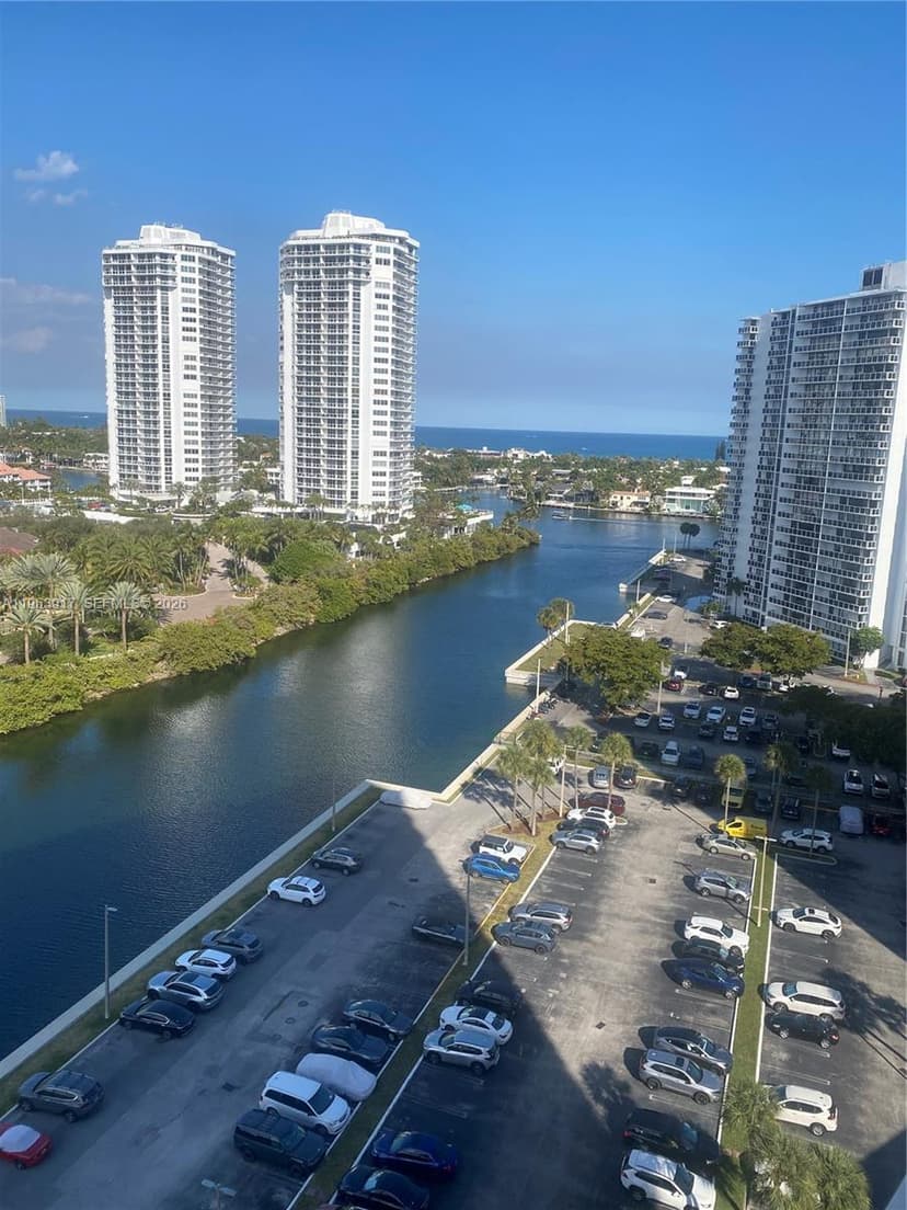 3701 N Country Club Dr # 1502, Aventura FL 33180
