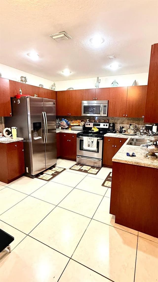 2800 NW 173rd Ter, Miami Gardens FL 33056 - Miami Gardens, FL - Photo 7