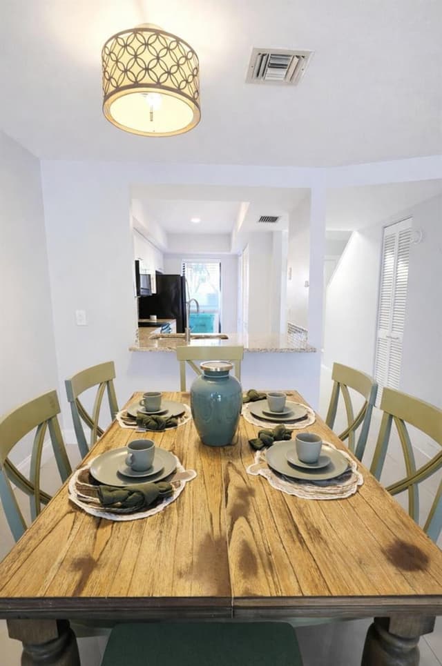 11596 NW 45th Street # 4, Coral Springs FL 33065 - Coral Springs, FL - Photo 4