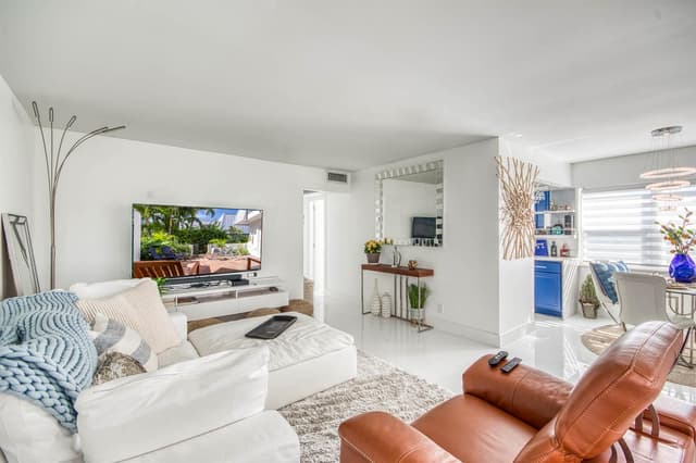 330 Andover M, West Palm Beach FL 33417 - West Palm Beach, FL - Photo 3
