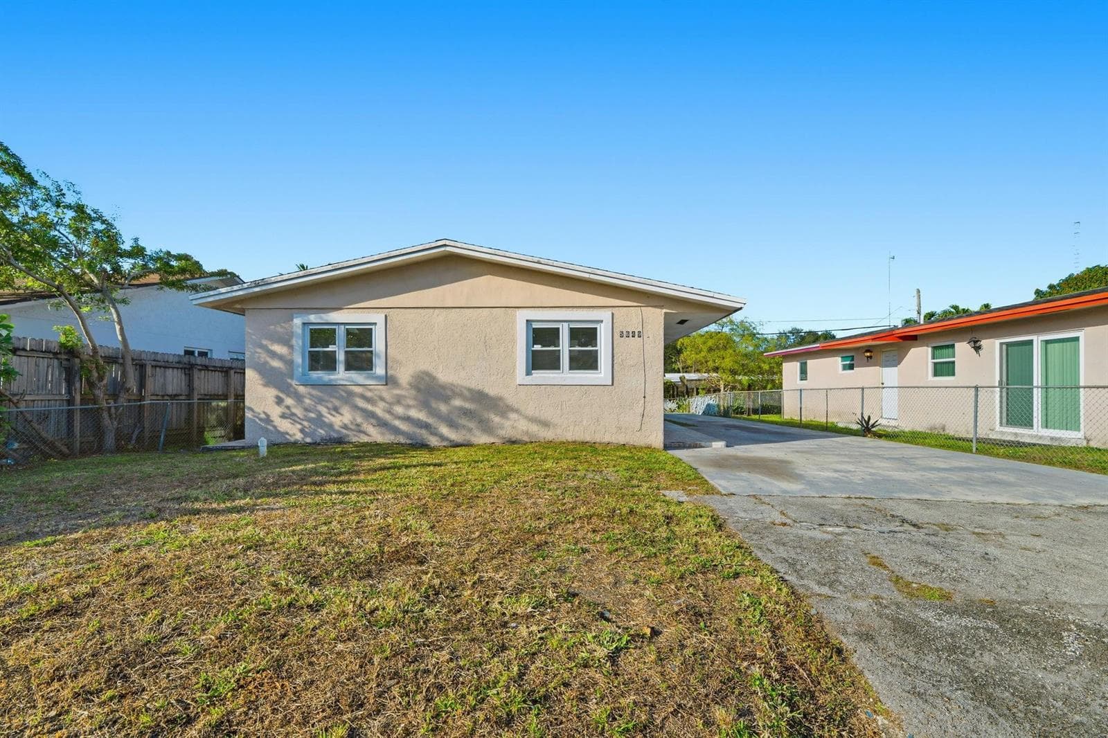 5649 SW 36th Court, West Park FL 33023