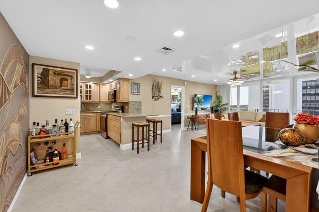 336 Golfview Road # 704, North Palm Beach FL 33408 - North Palm Beach, FL - Photo 5