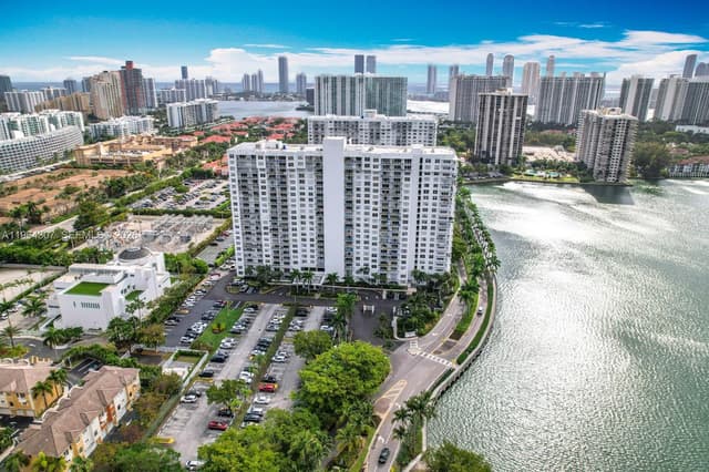 2801 NE 183rd St # 1504W, Aventura FL 33160 - Aventura, FL - Photo 3