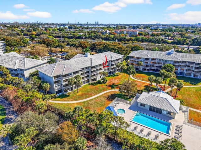 2701 Village Boulevard # 303, West Palm Beach FL 33409 - West Palm Beach, FL - Photo 3