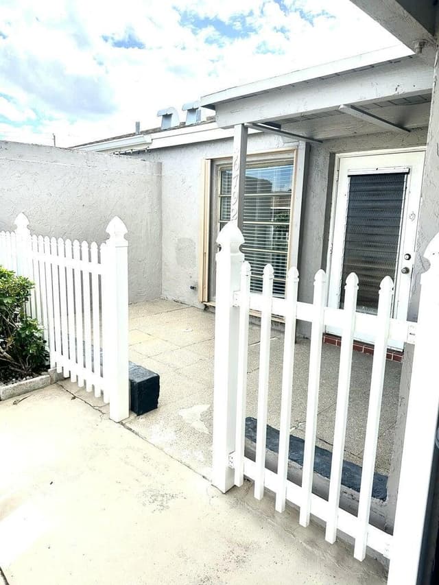6792 Moonlit Drive, Delray Beach FL 33446 - Delray Beach, FL - Photo 2