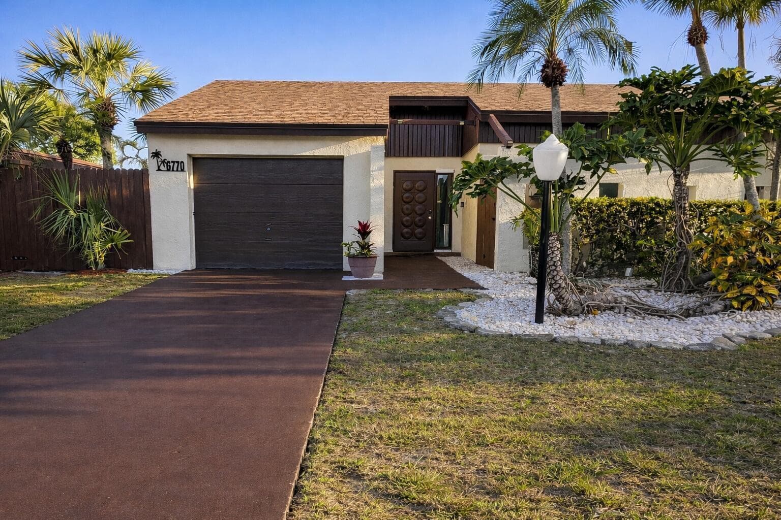 6770 Dupere Lane, Lake Worth FL 33467
