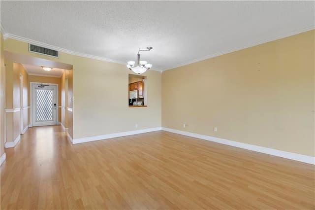 7210 Lake Circle Drive # 306, Margate FL 33063 - Margate, FL - Photo 5