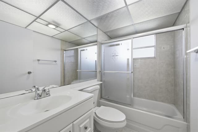 452 Brittany J, Delray Beach FL 33446 - Delray Beach, FL - Photo 6