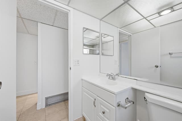 452 Brittany J, Delray Beach FL 33446 - Delray Beach, FL - Photo 7