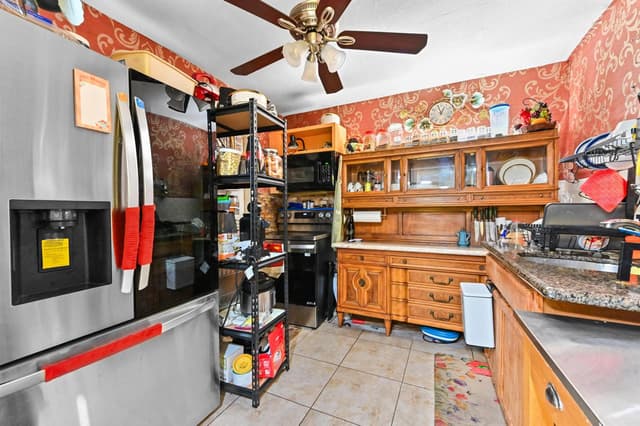 3940 NW 42nd Avenue # 116, Lauderdale Lakes FL 33319 - Lauderdale Lakes, FL - Photo 5