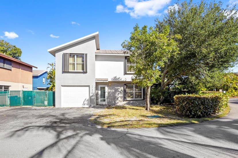 17376 Sentimental Journey, Jupiter FL 33458