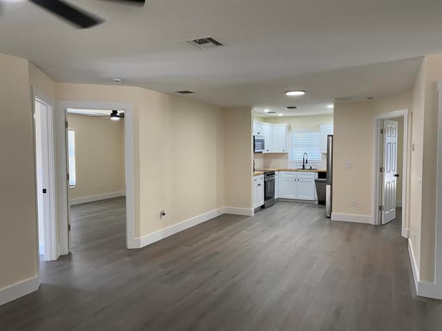 176 SW 5th Court, Deerfield Beach FL 33441 - Deerfield Beach, FL - Photo 2