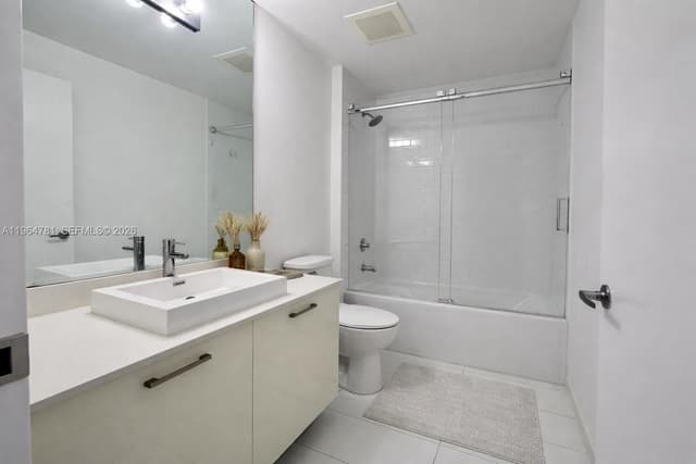 151 SE 1st St # 1501, Miami FL 33131 - Miami, FL - Photo 3