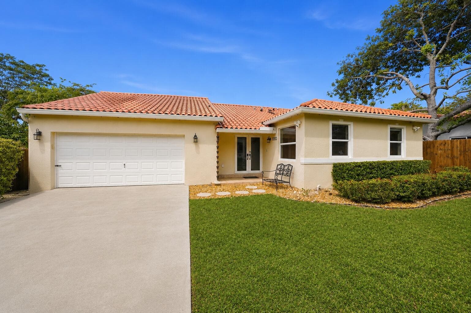 16921 SW 92nd Court, Palmetto Bay FL 33157