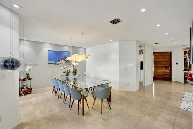 1662 Diplomat Dr, Miami FL 33179 - Miami, FL - Photo 7