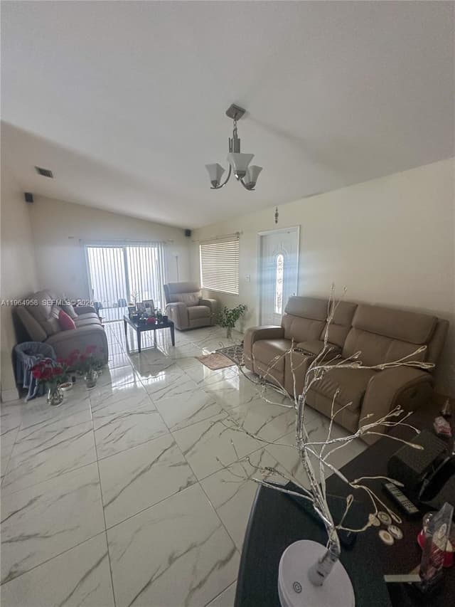 14759 SW 82nd St, Miami FL 33193 - Miami, FL - Photo 4