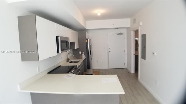321 NE 26th St # 511, Miami FL 33137 - Miami, FL - Photo 5