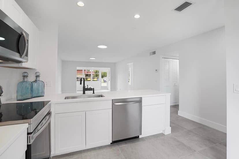 737 Nantucket Circle # B, Lake Worth FL 33467