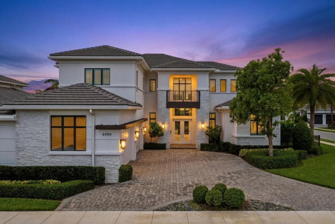 6990 NW 27th Avenue, Boca Raton FL 33496